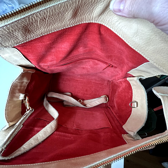 Hammitt Cream Leather Satchel Front Zip Pocket Red Interior Purse Leather Handle - Picture 10 of 16